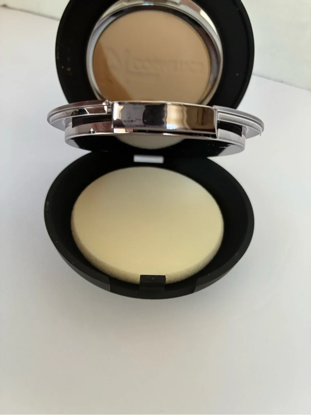 IT Cosmetics Celebration Foundation Tan 0.30 oz Discontinued NEW Unused NIB